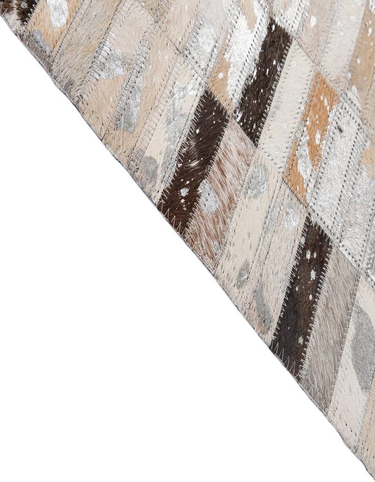 Detail image of 5' x 8' Cowhide - Patchwork Rug