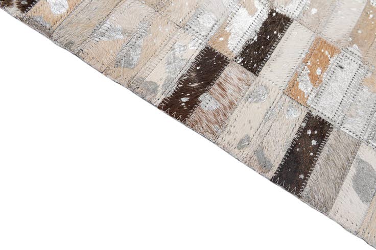 Detail image of 5' x 8' Cowhide - Patchwork Rug