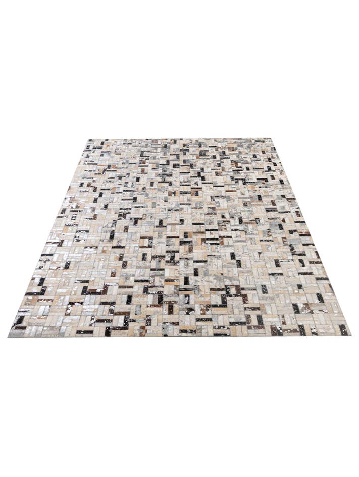 Detail image of 5' x 7' 11 Cowhide - Patchwork Rug