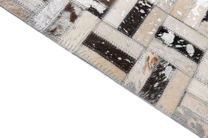 5' x 7' 11 Cowhide - Patchwork Rug
