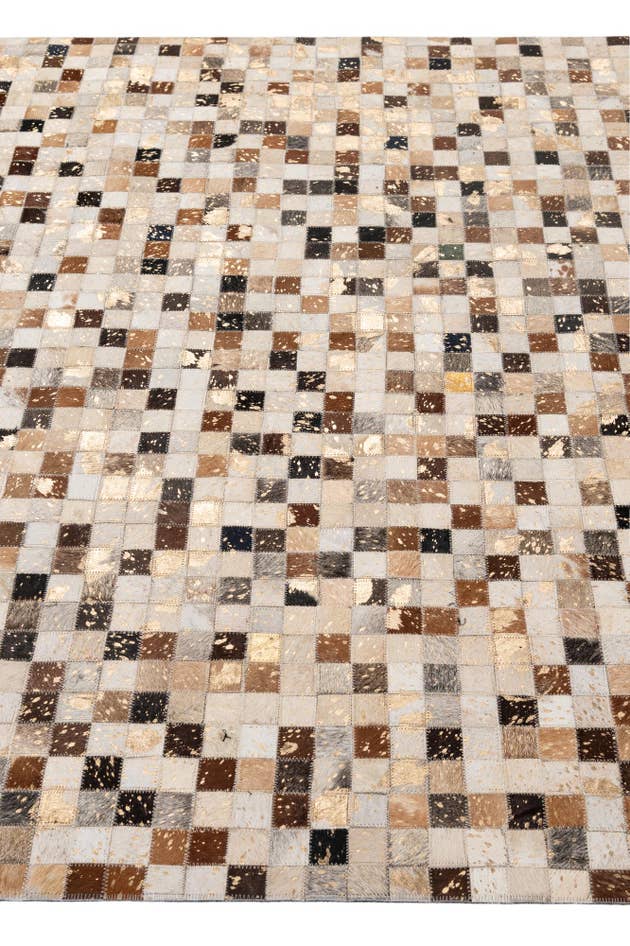 Detail image of 5' 1 x 8' 1 Cowhide - Patchwork Rug