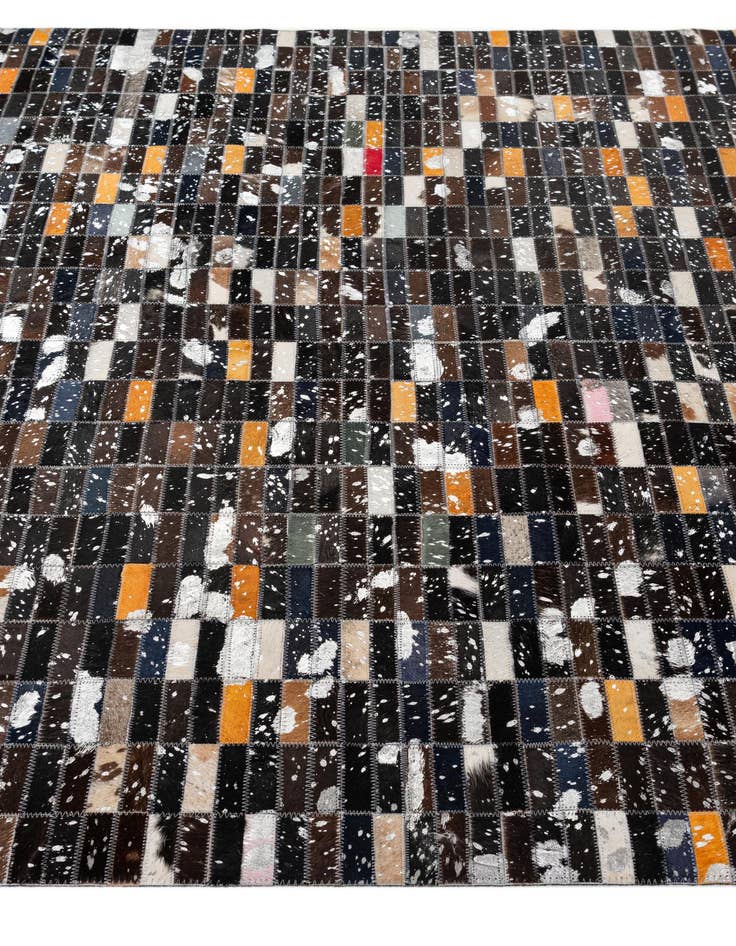 Detail image of 5' 2 x 8' Cowhide - Patchwork Rug