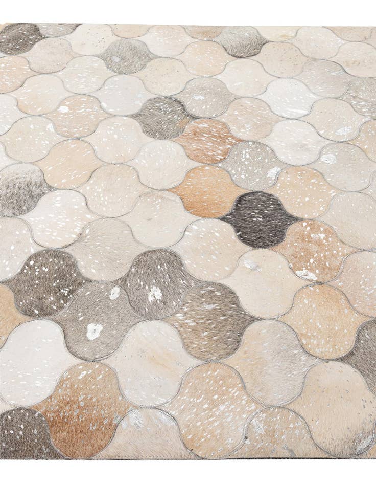 Detail image of 5' x 8' 3 Cowhide - Patchwork Rug