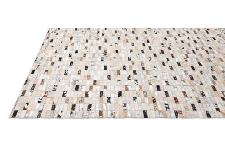 Detail image of 5' x 7' 11 Cowhide - Patchwork Rug