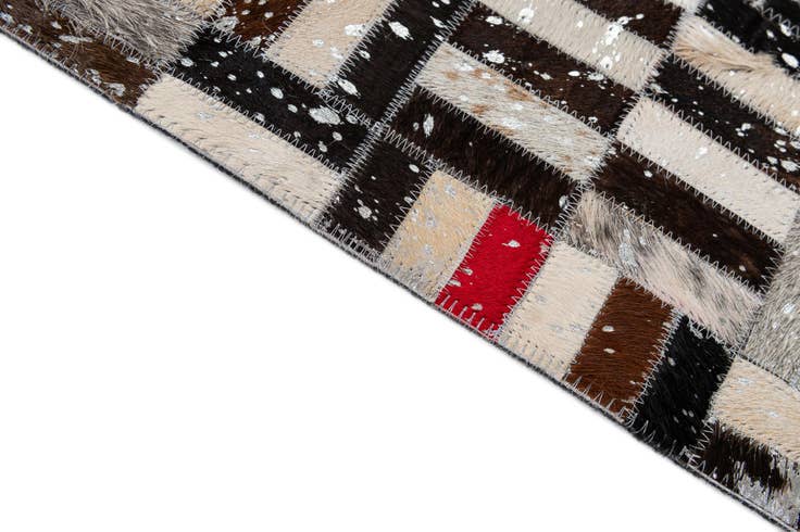 Detail image of 5' 2 x 8' Cowhide - Patchwork Rug