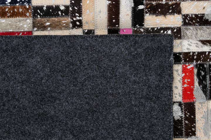 5' 2 x 8' Cowhide - Patchwork Rug