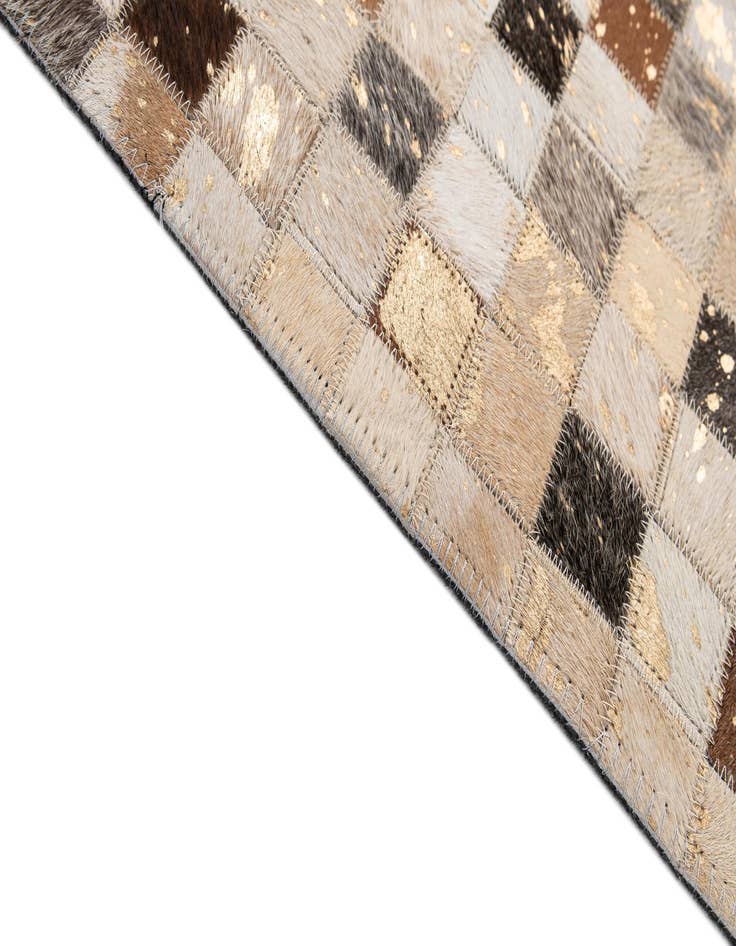 Detail image of 5' 1 x 8' 1 Cowhide - Patchwork Rug