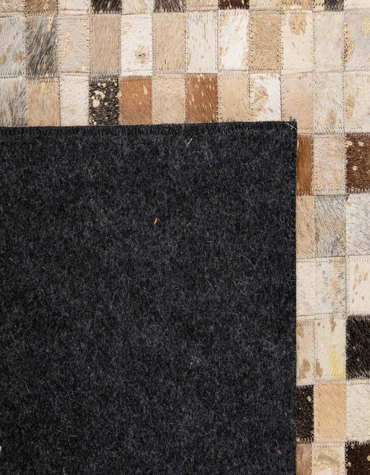 Detail image of 5' 1 x 8' 1 Cowhide - Patchwork Rug