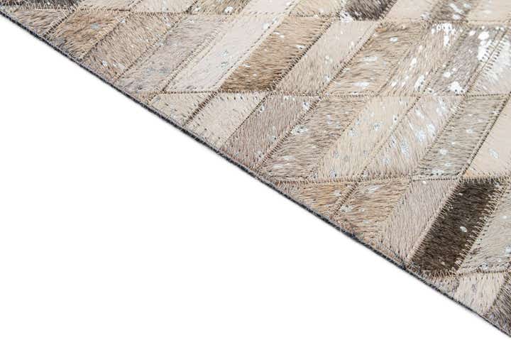 5' 1 x 7' 11 Cowhide - Patchwork Rug