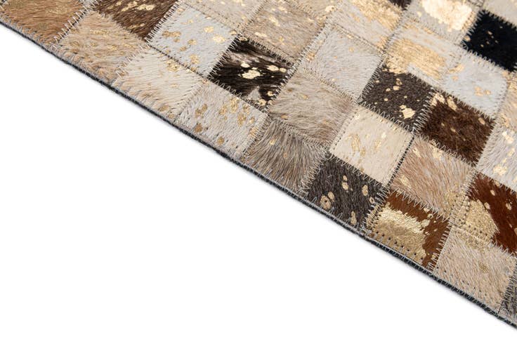 Detail image of 5' 2 x 8' 2 Cowhide - Patchwork Rug