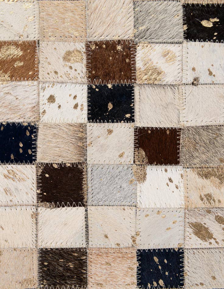 Detail image of 5' 2 x 8' 3 Cowhide - Patchwork Rug