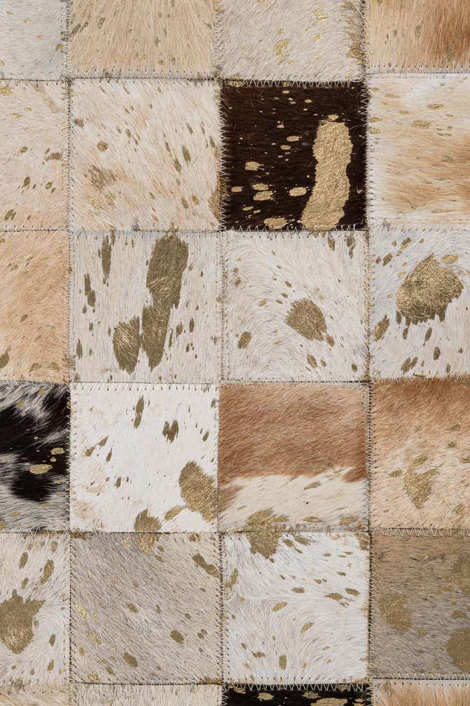 5' 1 x 8' Cowhide - Patchwork Rug