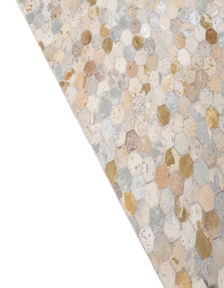 Detail image of 5' x 8' Cowhide - Patchwork Rug