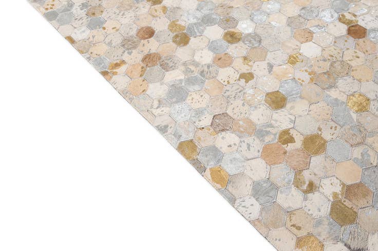 Detail image of 5' x 8' Cowhide - Patchwork Rug