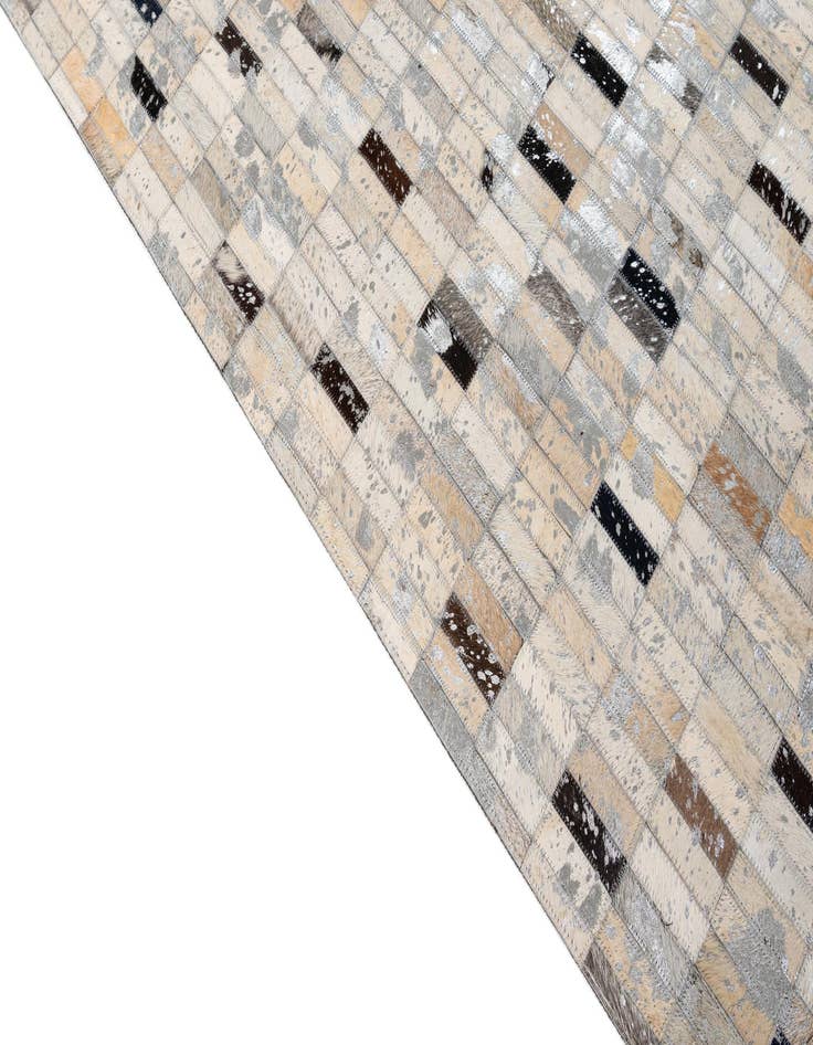 Detail image of 5' 1 x 8' 1 Cowhide - Patchwork Rug