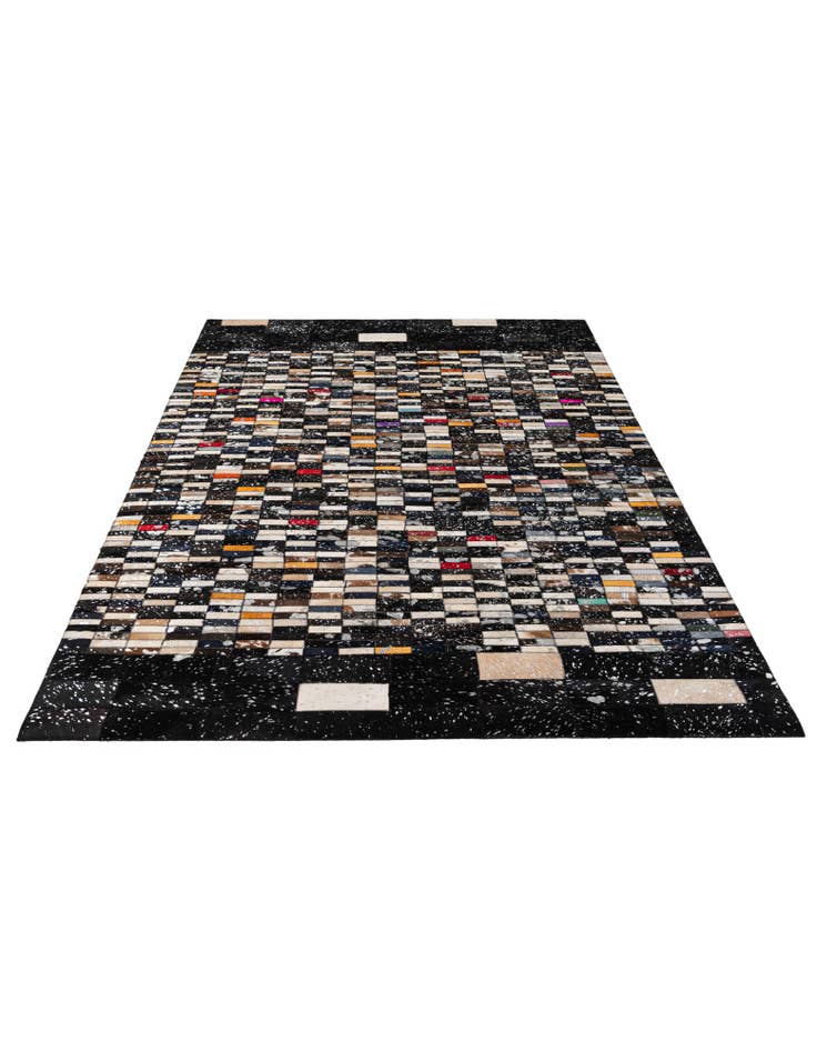 Detail image of 5' x 7' 11 Cowhide - Patchwork Rug