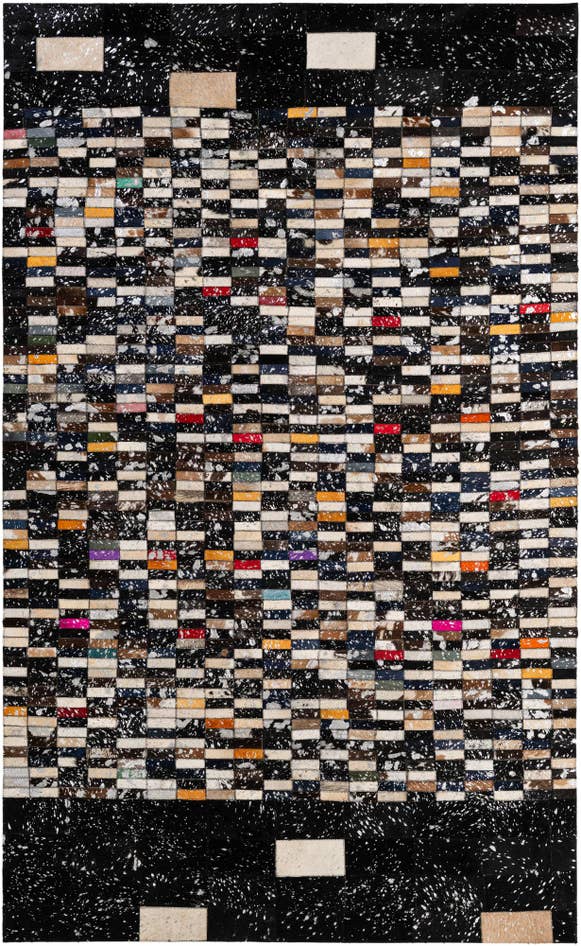 Detail image of 5' x 7' 11 Cowhide - Patchwork Rug