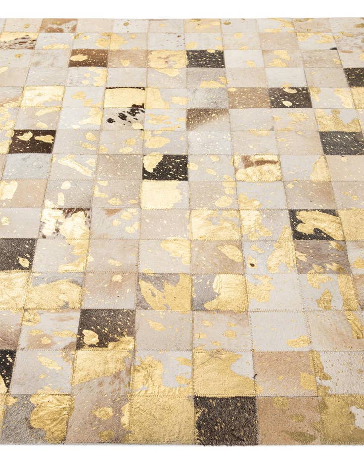Detail image of 4' 11 x 7' 11 Cowhide - Patchwork Rug