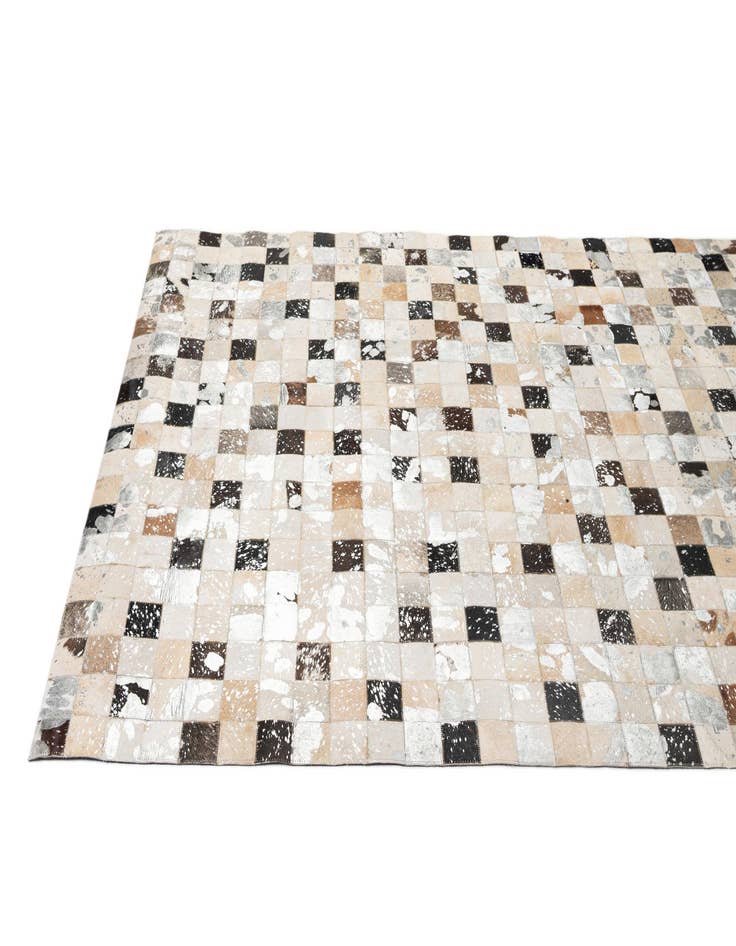 Detail image of 5' 1 x 8' 1 Cowhide - Patchwork Rug
