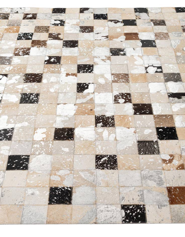 Detail image of 5' 1 x 8' 1 Cowhide - Patchwork Rug