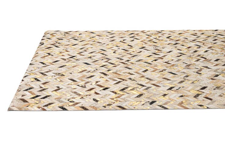 Detail image of 5' 2 x 7' 11 Cowhide - Patchwork Rug
