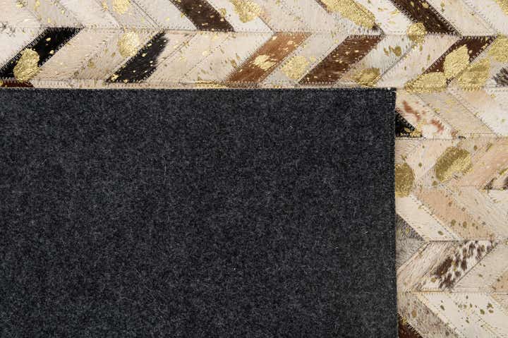 5' 2 x 7' 11 Cowhide - Patchwork Rug