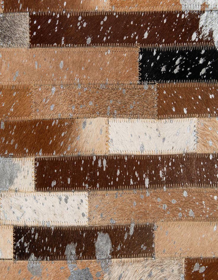 Detail image of 5' 1 x 8' 1 Cowhide - Patchwork Rug