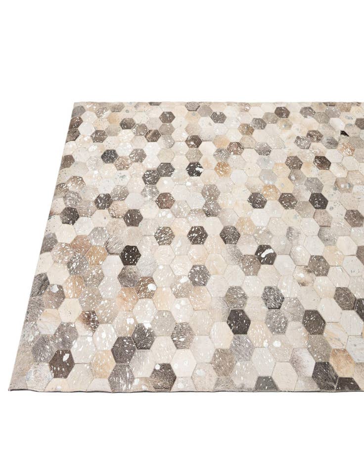 Detail image of 5' 1 x 8' Cowhide - Patchwork Rug