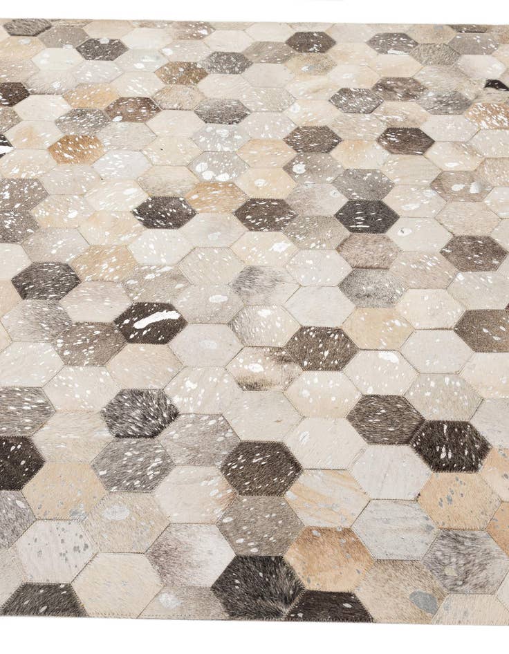 Detail image of 5' 1 x 8' Cowhide - Patchwork Rug