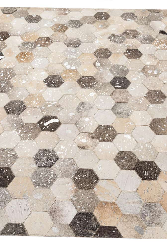 5' 1 x 8' Cowhide - Patchwork Rug