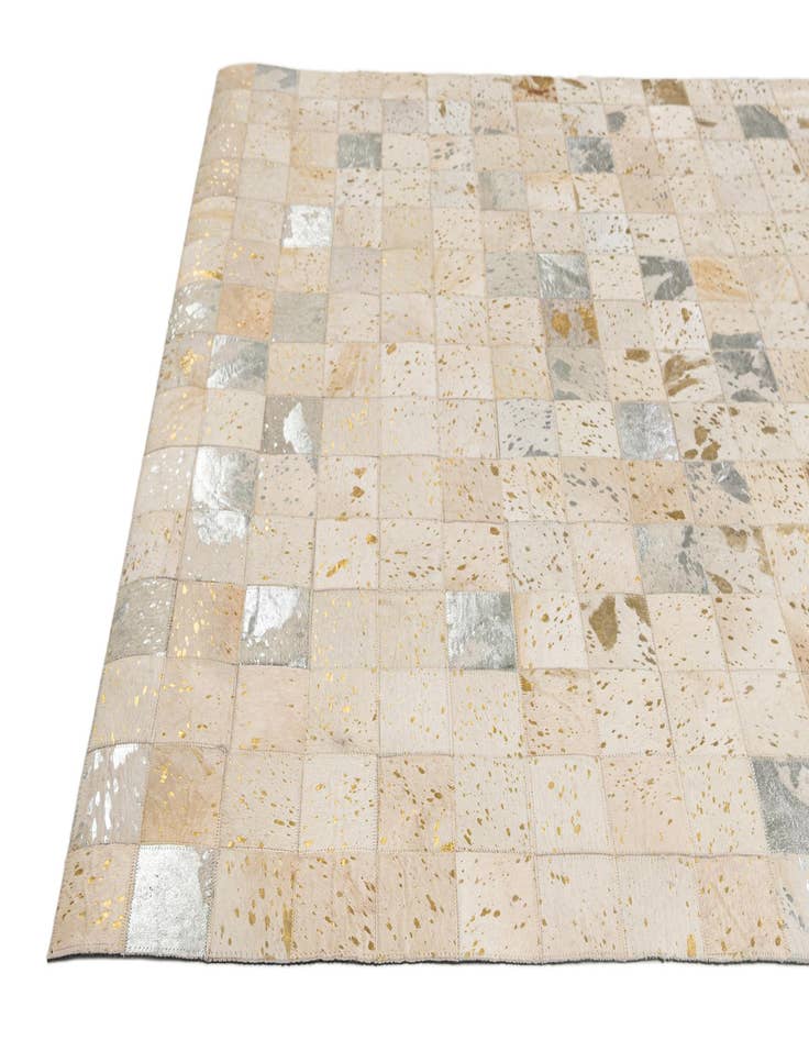 Detail image of 4' 11 x 7' 11 Cowhide - Patchwork Rug