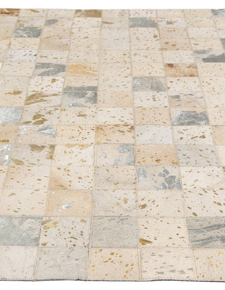 Detail image of 4' 11 x 7' 11 Cowhide - Patchwork Rug