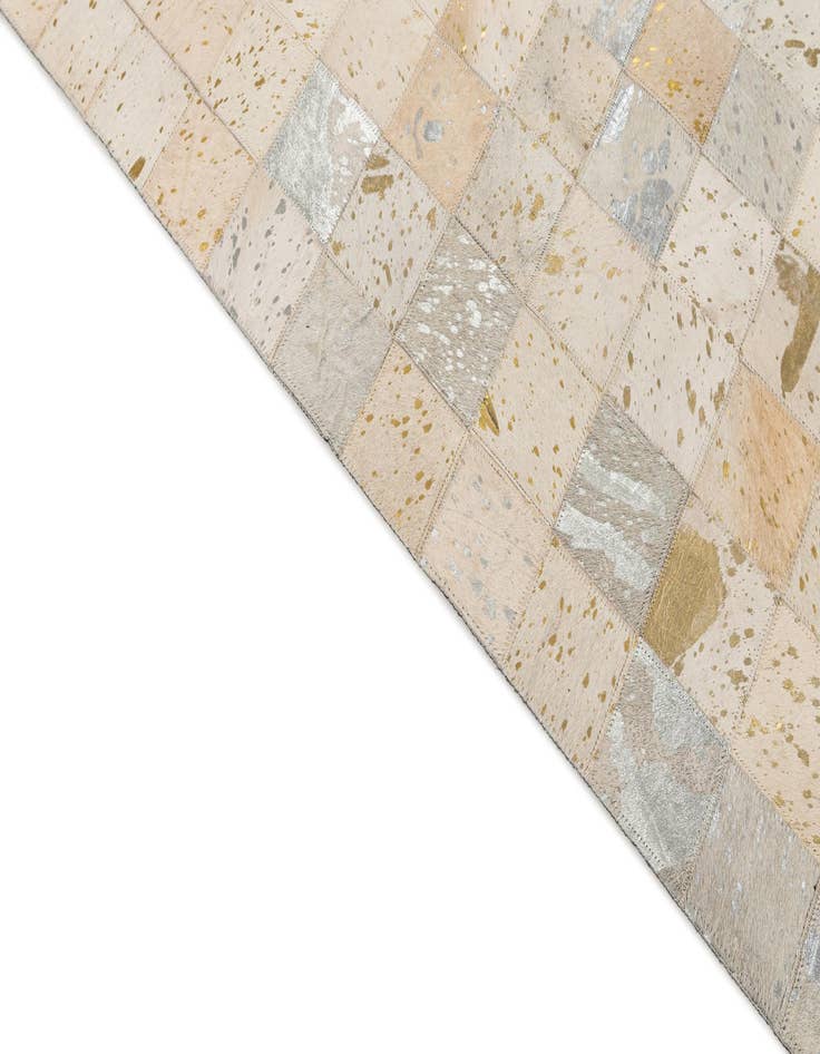 Detail image of 4' 11 x 7' 11 Cowhide - Patchwork Rug