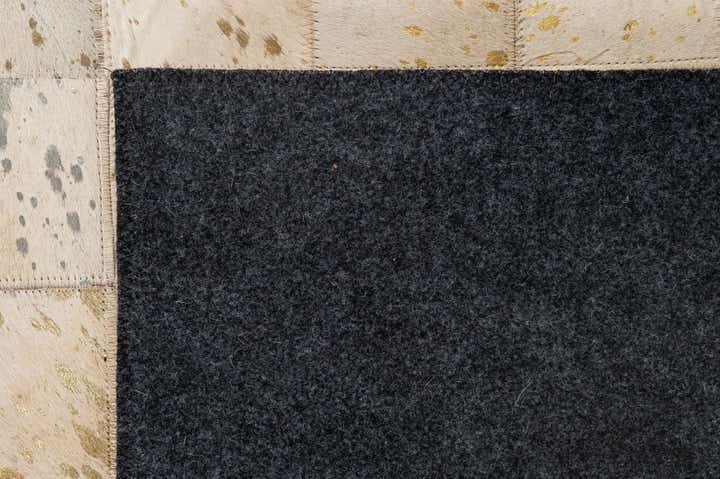 4' 11 x 7' 11 Cowhide - Patchwork Rug