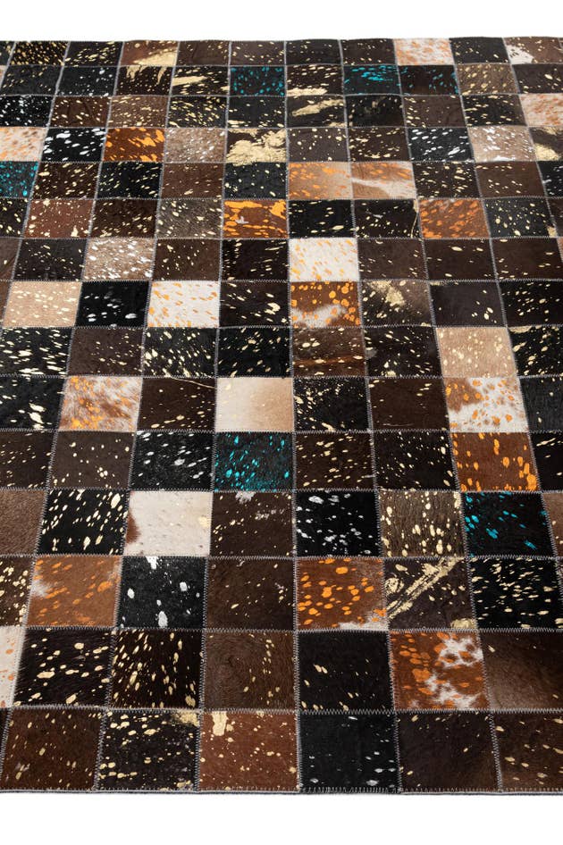 Detail image of 4' 11 x 7' 10 Cowhide - Patchwork Rug