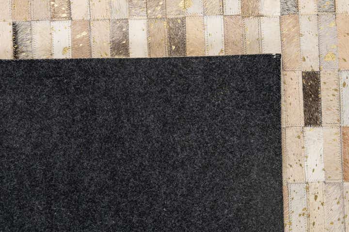 5' 2 x 8' Cowhide - Patchwork Rug