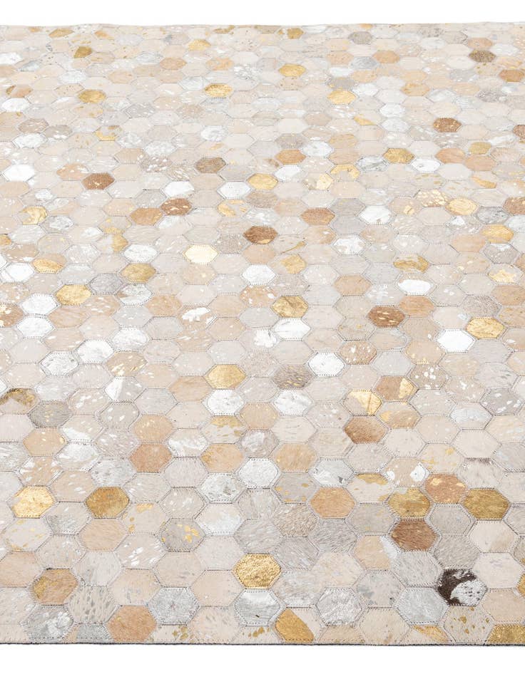 Detail image of 5' 2 x 8' Cowhide - Patchwork Rug