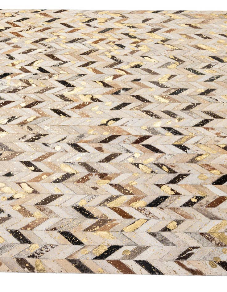 Detail image of 5' 2 x 7' 11 Cowhide - Patchwork Rug