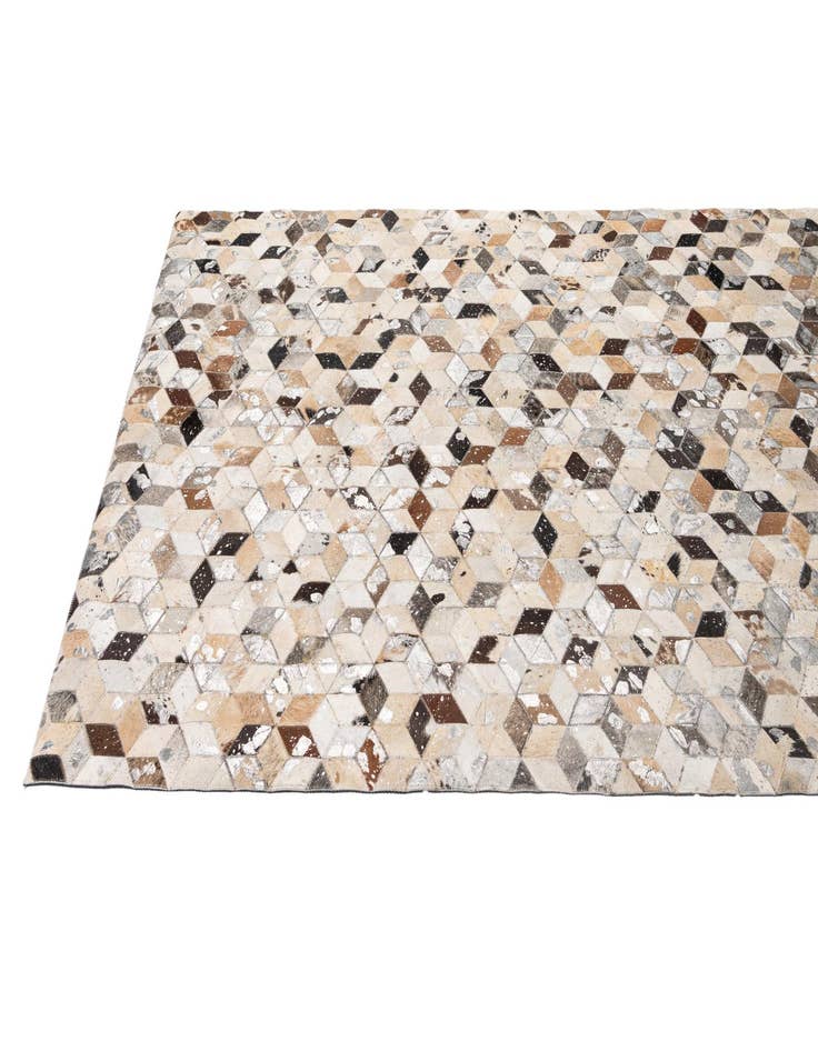 Detail image of 5' 1 x 7' 10 Cowhide - Patchwork Rug