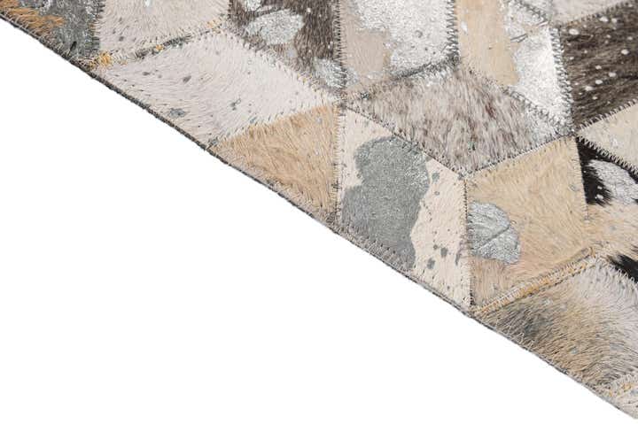 5' 1 x 7' 10 Cowhide - Patchwork Rug