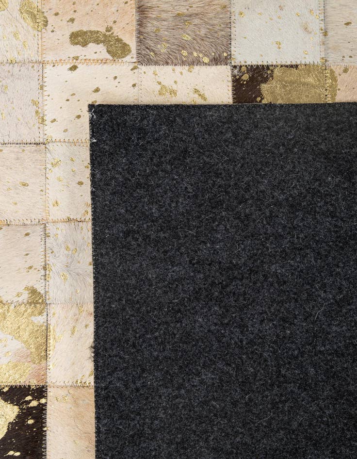 Detail image of 5' 3 x 8' Cowhide - Patchwork Rug