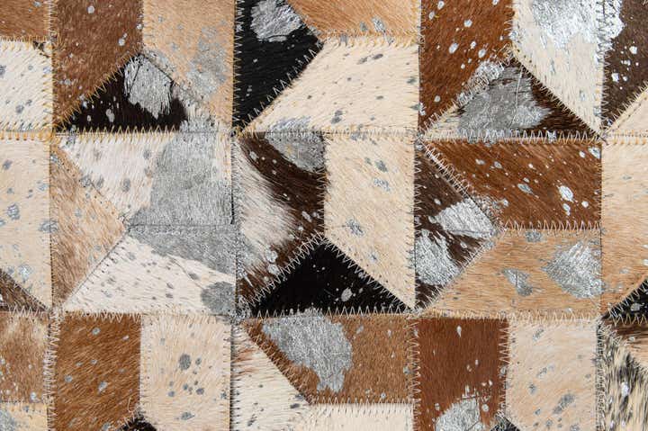 5' 1 x 8' Cowhide - Patchwork Rug