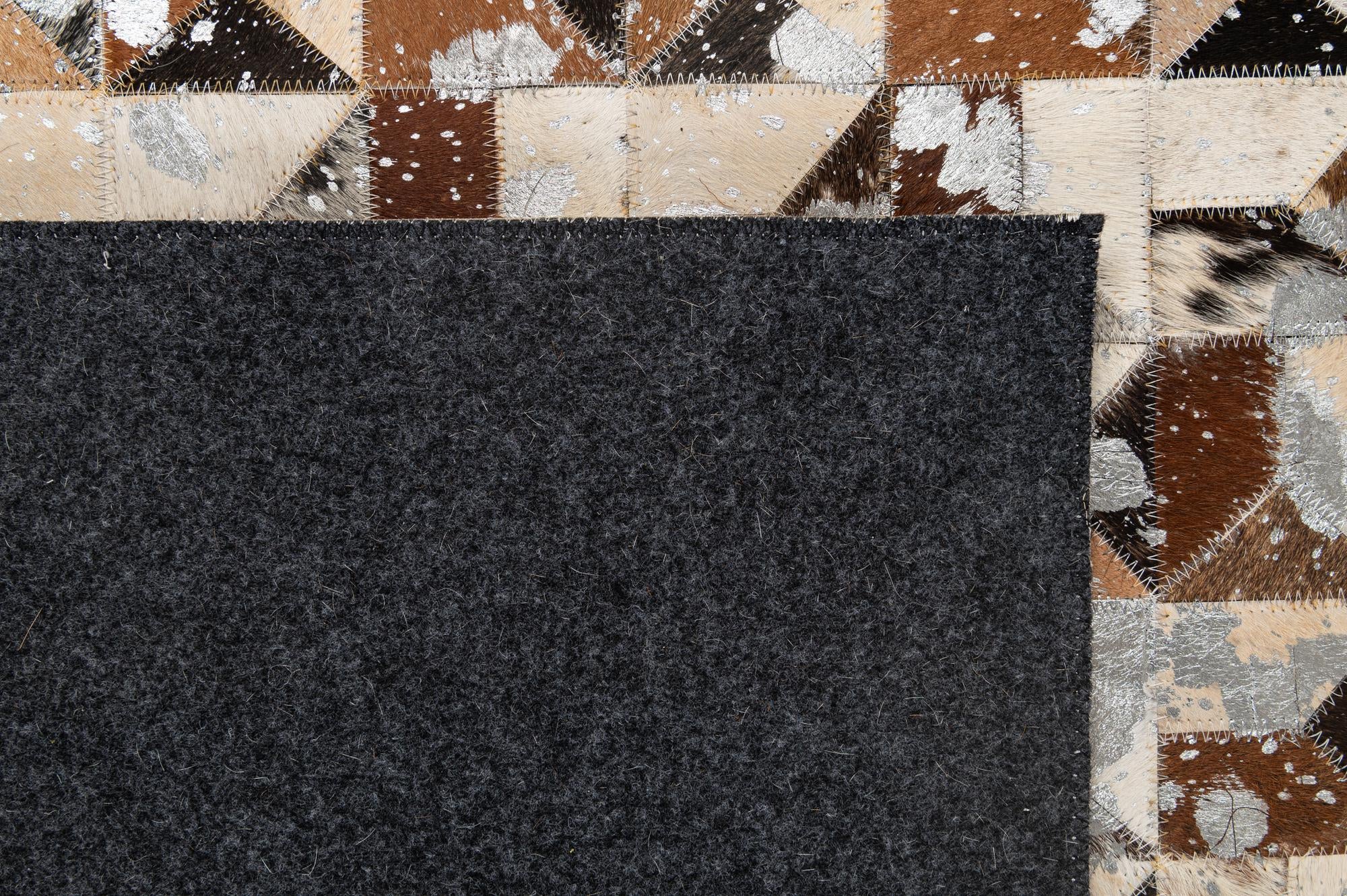 5' 1 x 8' Cowhide - Patchwork Rug