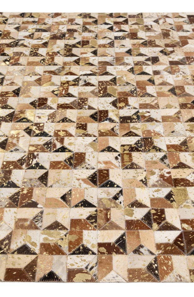 Detail image of 5' 2 x 8' Cowhide - Patchwork Rug