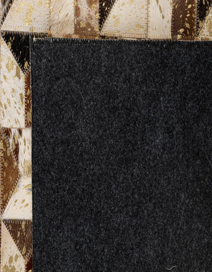 Detail image of 5' 2 x 8' Cowhide - Patchwork Rug
