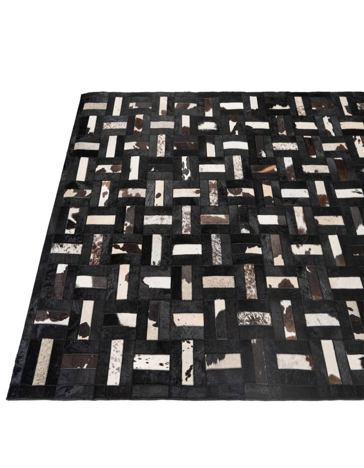 Detail image of 5' 4 x 8' 2 Cowhide - Patchwork Rug