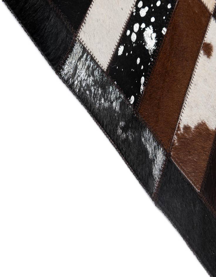 Detail image of 5' 3 x 8' 2 Cowhide - Patchwork Rug
