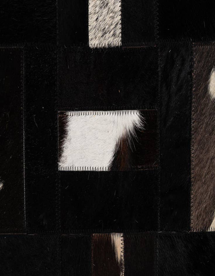 Detail image of 5' 4 x 8' 2 Cowhide - Patchwork Rug