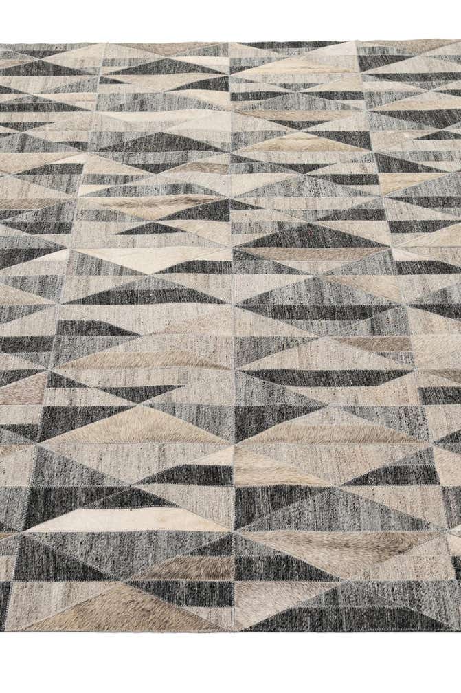 5' 2 x 7' 8 Cowhide - Patchwork Rug
