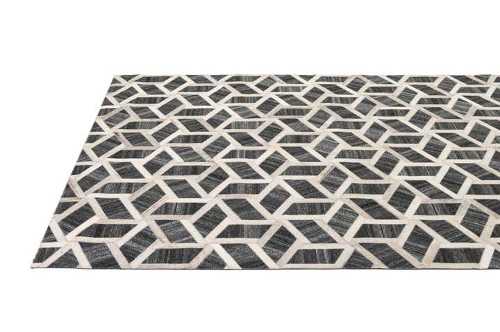 5' x 8' 1 Cowhide - Patchwork Rug